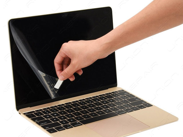 Защитная пленка Devia Screen Protector для Apple MacBook Retina 12