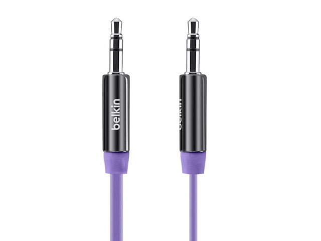 AUX-кабель Belkin Flat Aux 3' cable (фиолетовый, 0,9 м, разъемы 3.5 мм)