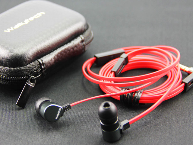 Наушники Wallytech Metal Earphone WHF-125 (серый/красный, пульт/микрофон, 20-20000 Гц, 8.0 мм)